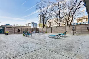 1800 Lavaca St, Austin, TX 78701 - Photo 16