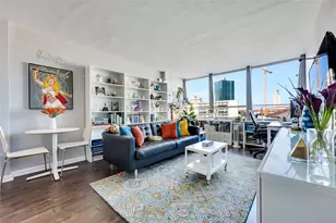 1800 Lavaca St, Austin, TX 78701 - Photo 2