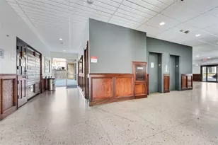 1800 Lavaca St, Austin, TX 78701 - Photo 18