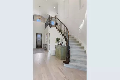 405 Baldovino Skyway, Lakeway, TX 78738 - Photo 10