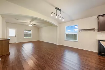 152 Beth Ann Loop, Taylor, TX 76574 - Photo 18