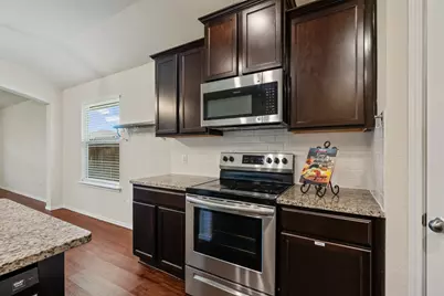 152 Beth Ann Loop, Taylor, TX 76574 - Photo 8