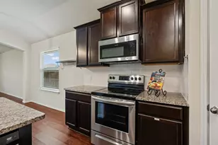 152 Beth Ann Loop, Taylor, TX 76574 - Photo 8