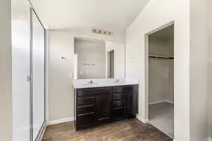 910 Comal Run, Hutto, TX 78634 - Photo 14