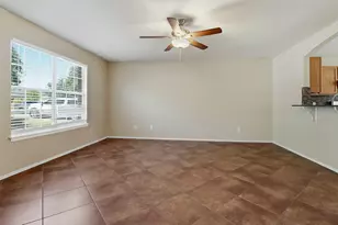 216 Fall Creek Dr, Kyle, TX 78640 - Photo 8