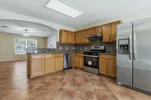 216 Fall Creek Dr, Kyle, TX 78640 - Photo 4