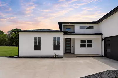 307 Chisholm Trail, Bastrop, TX 78602 - Photo 2