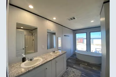 124 Galle Estates Circle Circle, Kingsbury, TX 78638 - Photo 16