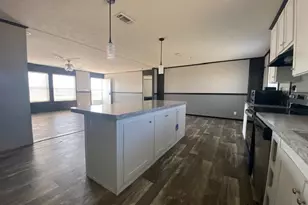 124 Galle Estates Circle Circle, Kingsbury, TX 78638 - Photo 10