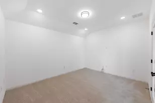 17709 Absinthe Dr, Austin, TX 78738 - Photo 18