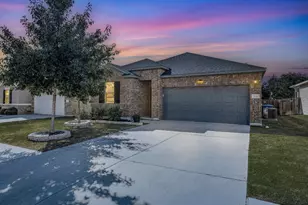 233 Magna Ln, Liberty Hill, TX 78642 - Photo 2