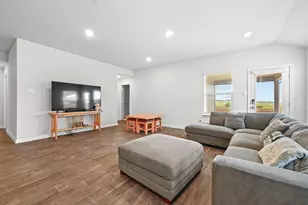 125 Escala Wy, San Marcos, TX 78666 - Photo 14