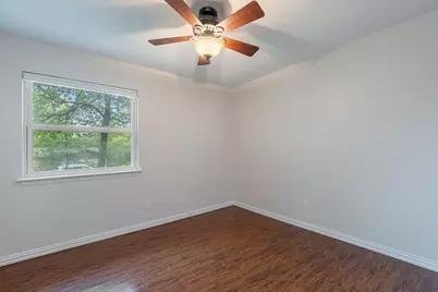 920 Acorn Oaks Drive, Austin, TX 78745 - Photo 12