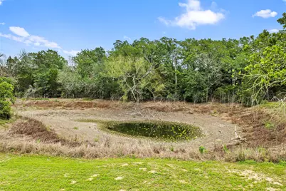 1389 Highway 290 E, Elgin, TX 78621 - Photo 10