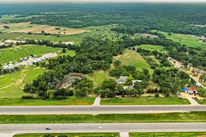 1389 Highway 290 E, Elgin, TX 78621 - Photo 6