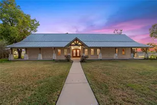 400 Co Rd 483, Taylor, TX 76574 - Photo 2