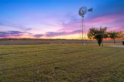 400 County Road 483, Taylor, TX 76574 - Photo 38
