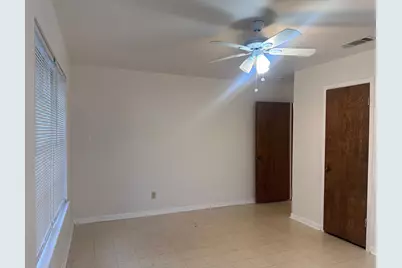 124 Plum St Street, Bastrop, TX 78602 - Photo 24