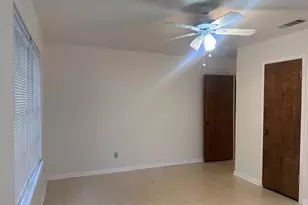 124 Plum St St, Bastrop, TX 78602 - Photo 24