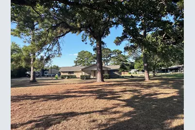 124 Plum St Street, Bastrop, TX 78602 - Photo 2