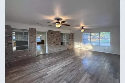 124 Plum St Street, Bastrop, TX 78602 - Photo 6