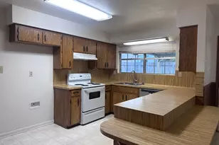 124 Plum St St, Bastrop, TX 78602 - Photo 12
