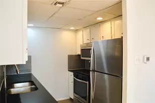1800 Lavaca St, Austin, TX 78701 - Photo 2
