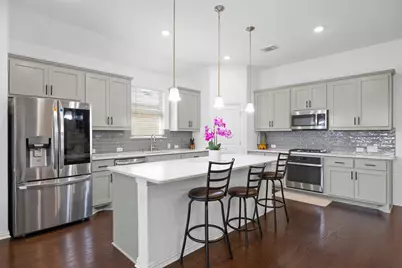 303 Eagle Ford Drive, Kyle, TX 78640 - Photo 6