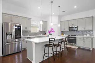 303 Eagle Ford Dr, Kyle, TX 78640 - Photo 6