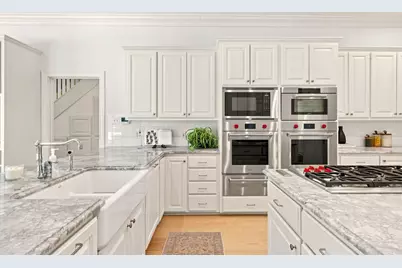 3608 Woodcutters Way, Austin, TX 78746 - Photo 10