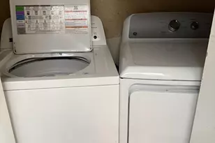 806 W 24th St, Austin, TX 78705 - Photo 16