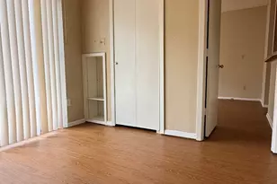 806 W 24th St, Austin, TX 78705 - Photo 6