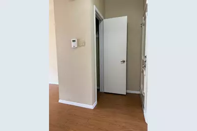 806 W 24th Street #223, Austin, TX 78705 - Photo 10