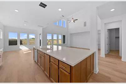 1001 Ellensburg Drive, Georgetown, TX 78633 - Photo 10