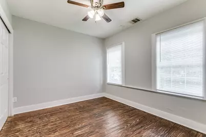 2447 E Houston Street, San Antonio, TX 78202 - Photo 18