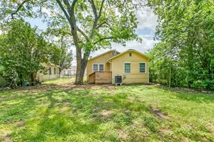 2447 E Houston St, San Antonio, TX 78202 - Photo 22