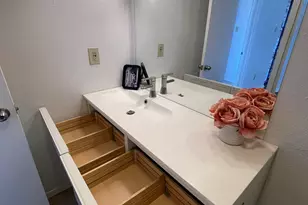 1514 Parker Ln, Austin, TX 78741 - Photo 10