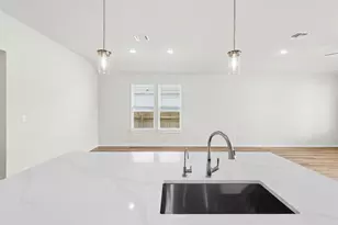 109 Carlsbad Ct, Georgetown, TX 78626 - Photo 14