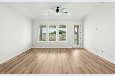 109 Carlsbad Court, Georgetown, TX 78626 - Photo 6