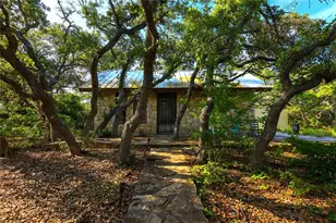 435 Spangenberg Rd, Blanco, TX 78623 - Photo 28