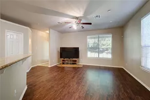 1310 W Parmer Ln, Austin, TX 78727 - Photo 4