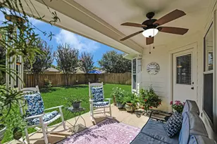 300 Fistral Dr, Hutto, TX 78634 - Photo 26