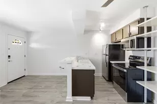 2302 E Side Dr, Austin, TX 78704 - Photo 16