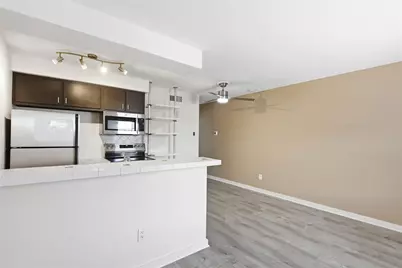 2302 E Side Drive #18, Austin, TX 78704 - Photo 18