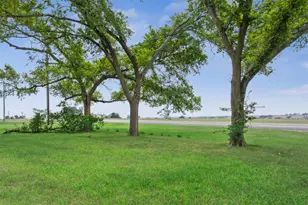 5530 US Hwy 90A W, Shiner, TX 77984 - Photo 2