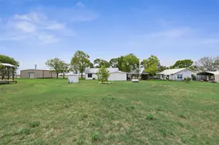 5530 US Hwy 90A W, Shiner, TX 77984 - Photo 30
