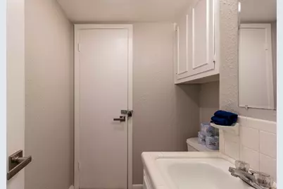 1711 Deerfield Drive, Austin, TX 78741 - Photo 22