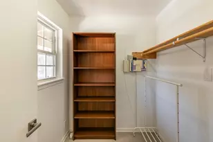 1711 Deerfield Dr, Austin, TX 78741 - Photo 10