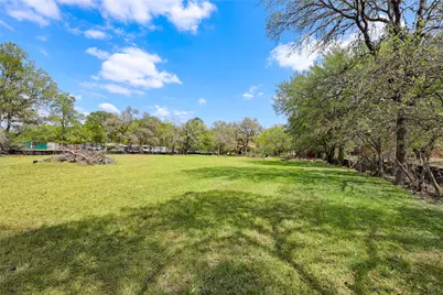 10230 Menchaca Road, Austin, TX 78748 - Photo 12