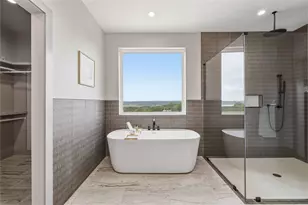 20901 Broken Arrow St, Lago Vista, TX 78645 - Photo 20